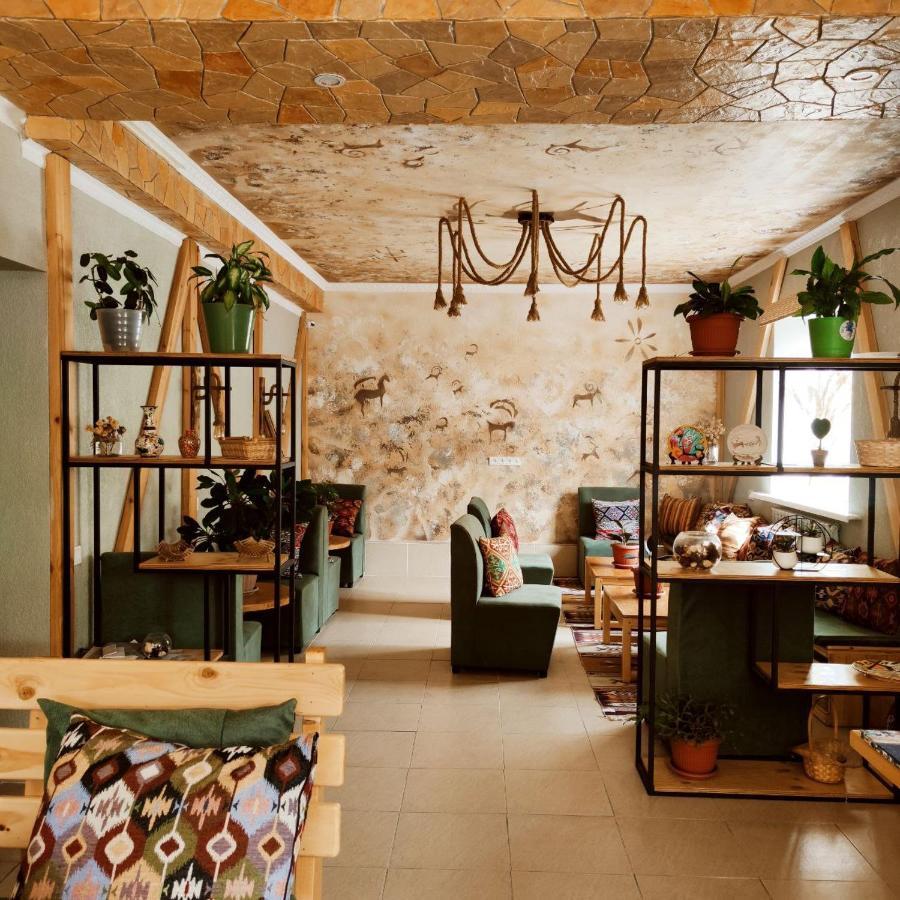 Silkroad Guesthouse 비슈케크 외부 사진