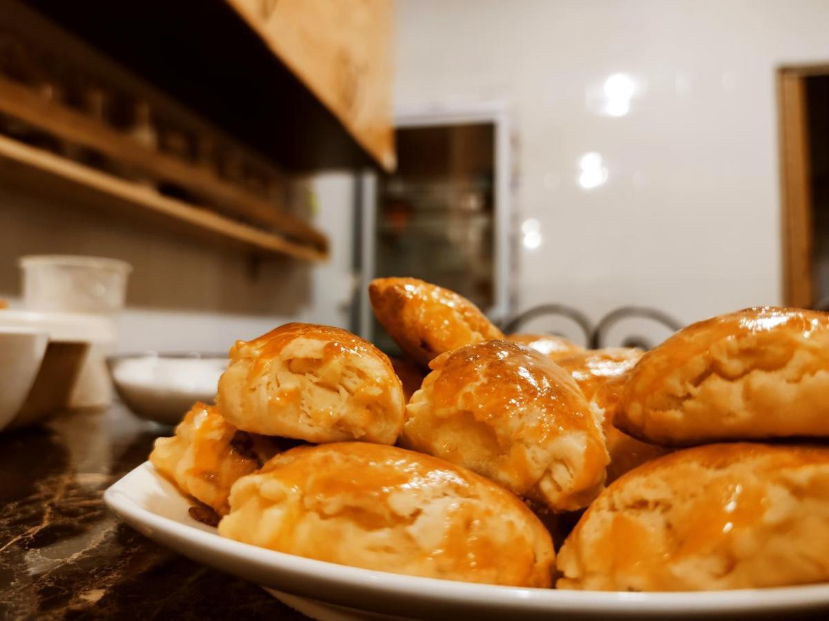 Silkroad Guesthouse 비슈케크 외부 사진