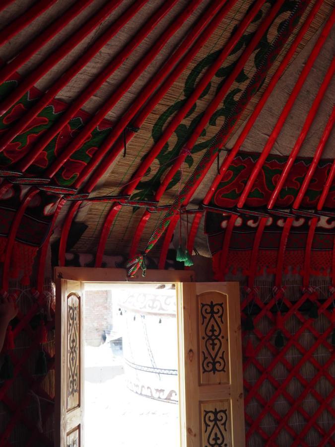 Silkroad Guesthouse 비슈케크 외부 사진