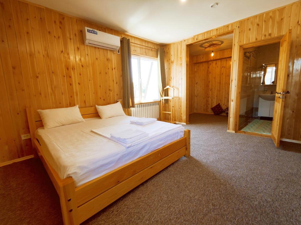 Silkroad Guesthouse 비슈케크 외부 사진