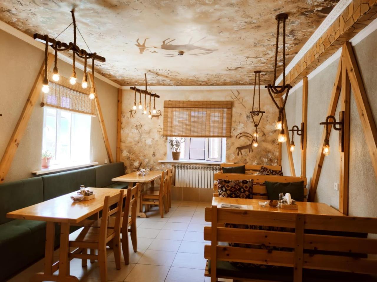 Silkroad Guesthouse 비슈케크 외부 사진